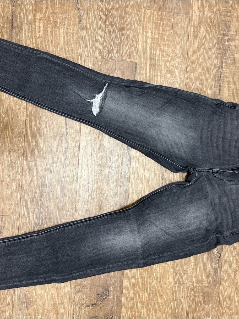 Express Womens Black Ripped Skinny Jeans